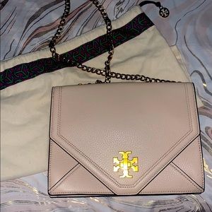 Tory Burch Nude/ Pale Pink Crossbody 🤍💕